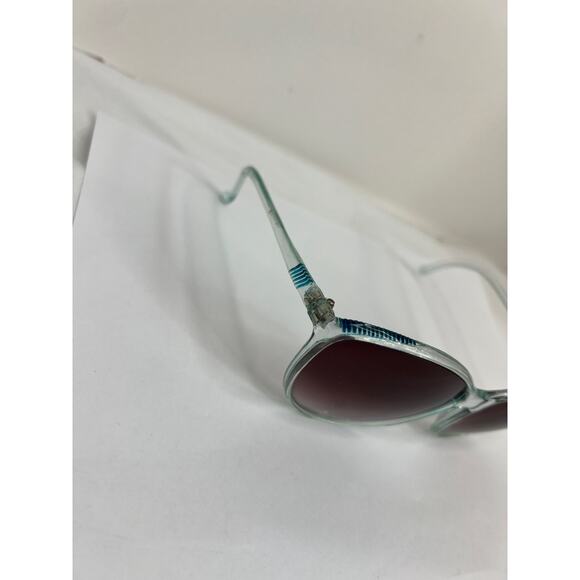 Vintage 80s Style Fashion Sunglasses Clear Blue Frames Oversized Black Lens - Picture 4 of 9